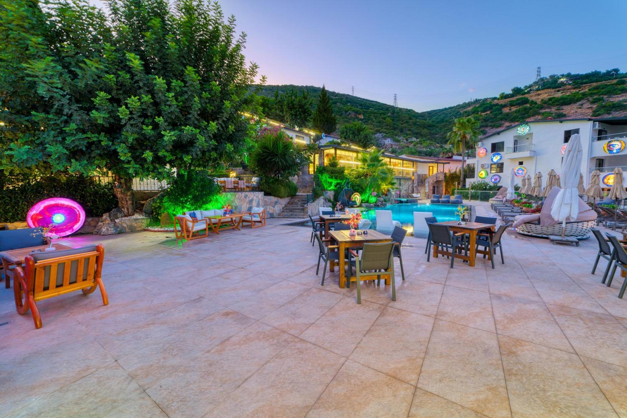 Illusion Beach & Clubhotel - Adults Only Alanya Buitenkant foto