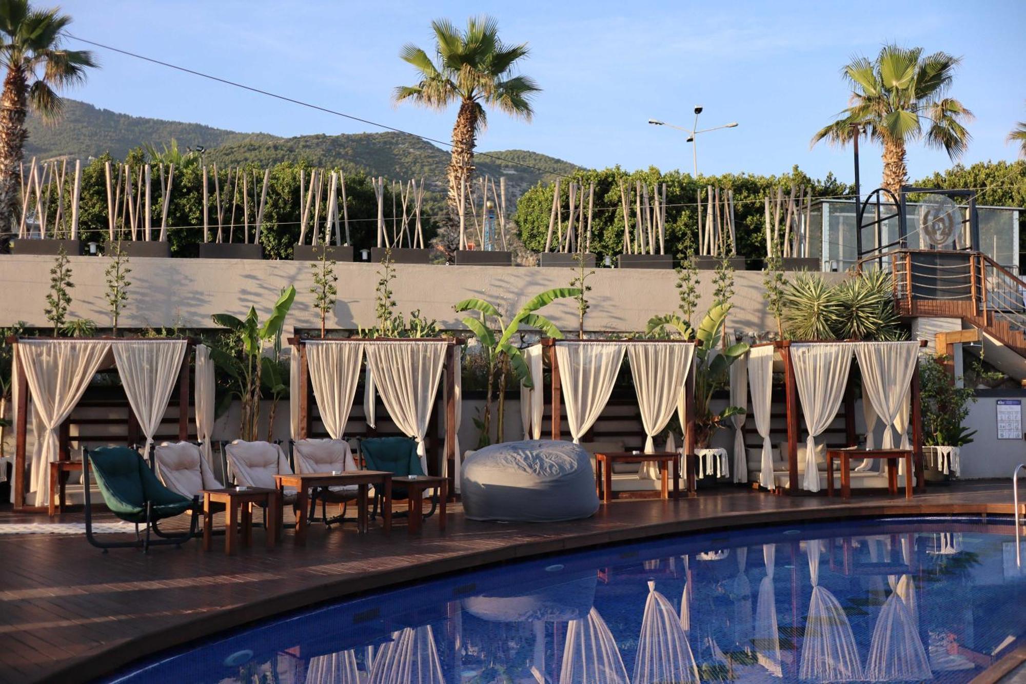 Illusion Beach & Clubhotel - Adults Only Alanya Buitenkant foto