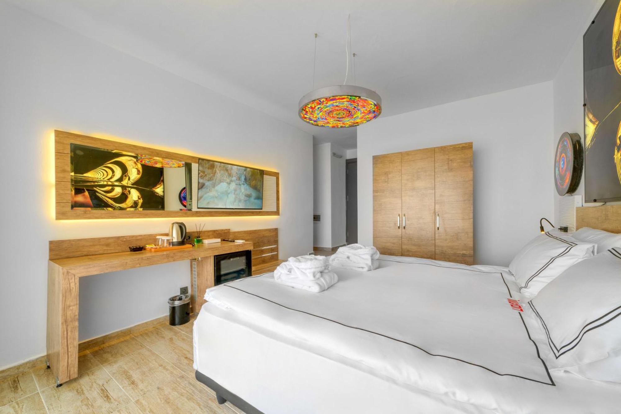 Illusion Beach & Clubhotel - Adults Only Alanya Buitenkant foto